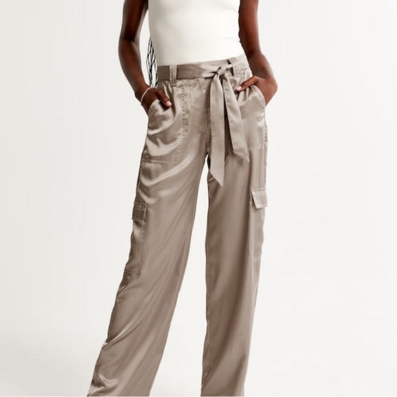 Abercombie Belted Baggy Satin Cargo Pant size  31 - Picture 6 of 14